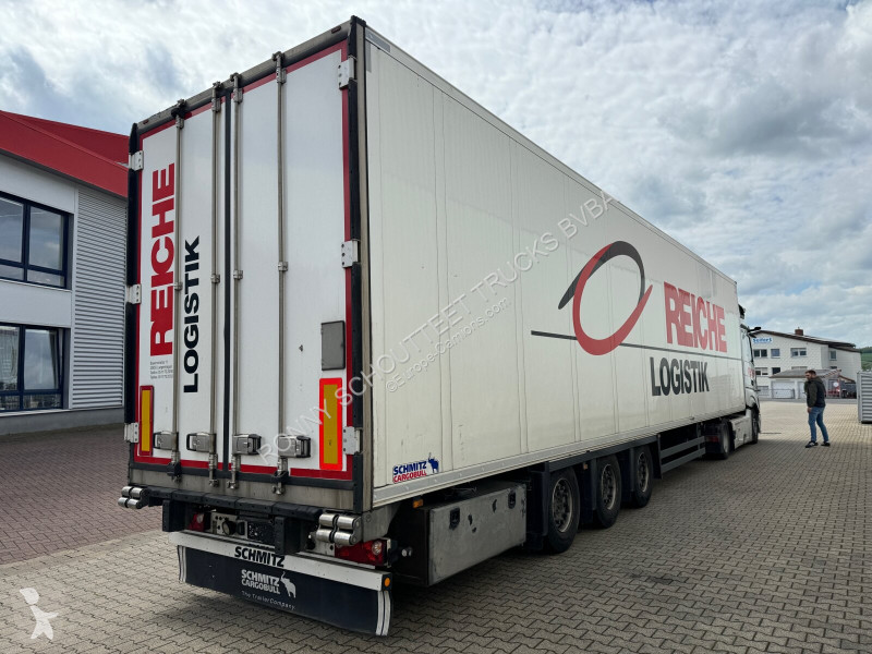 نصف مقطورة Schmitz Cargobull SKO 24/L-13.4 FP...