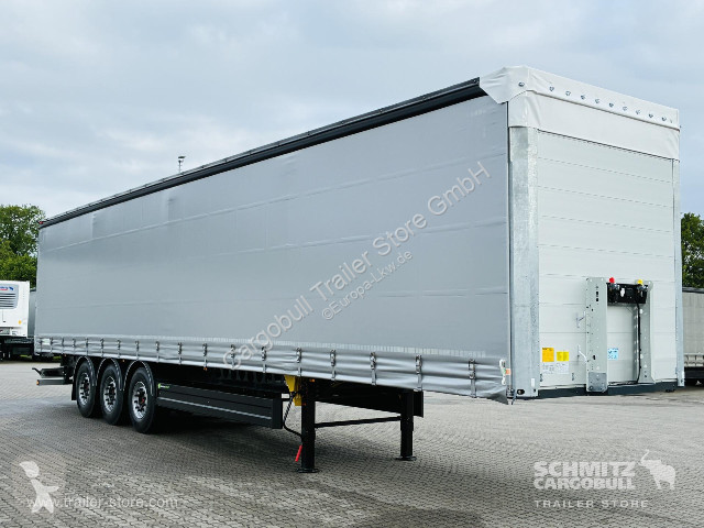 نصف مقطورة Berger Curtainsider Standard Getränke