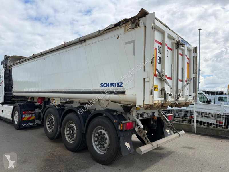نصف مقطورة Schmitz Cargobull