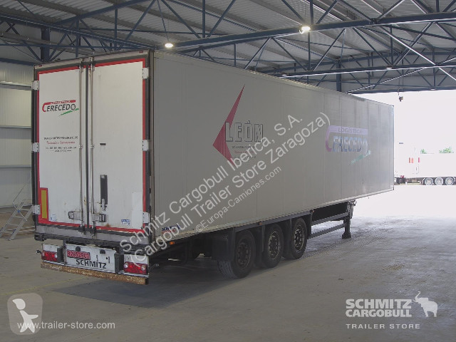 نصف مقطورة Schmitz Cargobull Reefer Standard