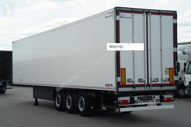 نصف مقطورة Schmitz Cargobull CHŁODNIA / CARRIER...