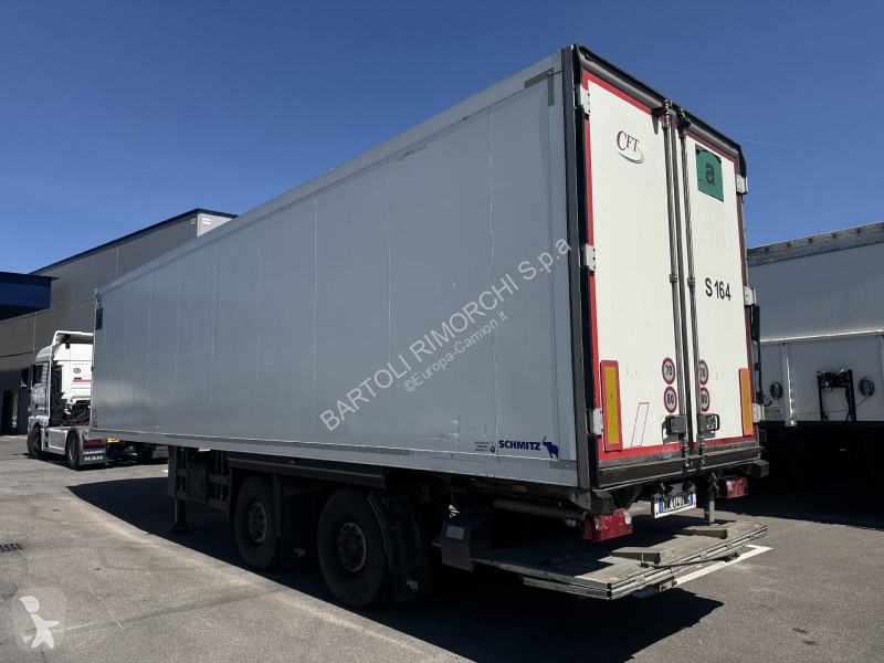 نصف مقطورة Schmitz Cargobull SEMIRIMORCHIO,...