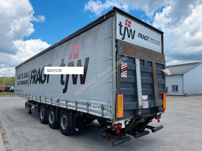 Полуремарке Schmitz Cargobull Tautliner Standard