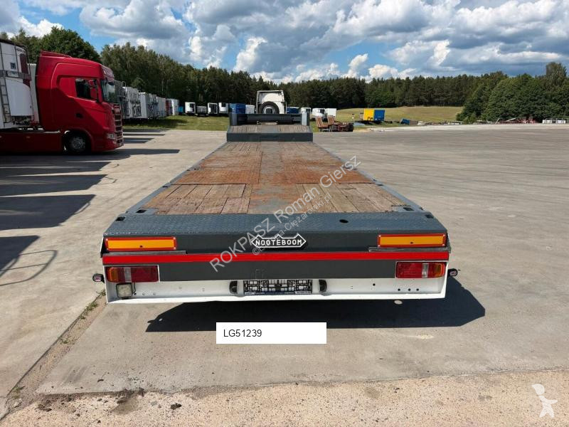 Náves na prepravu strojov Nooteboom Low Loader...