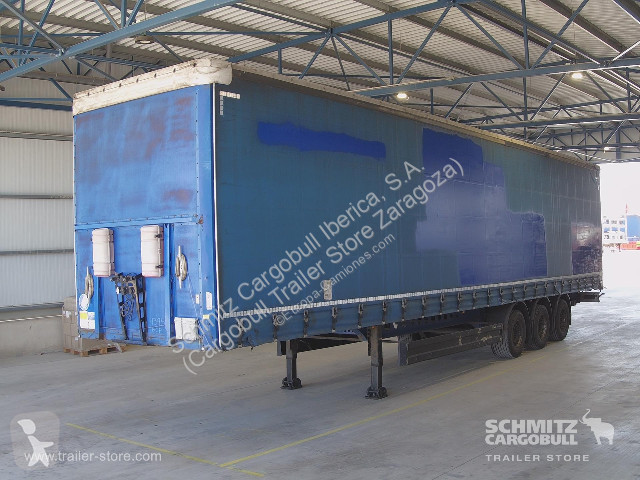 نصف مقطورة Berger Curtainsider Standard