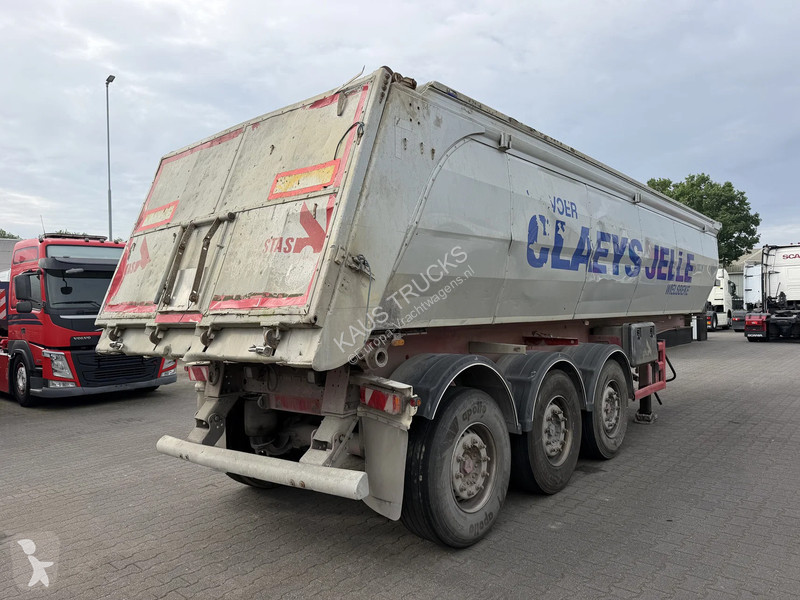 نصف مقطورة Stas 26  3 ercedes Axles