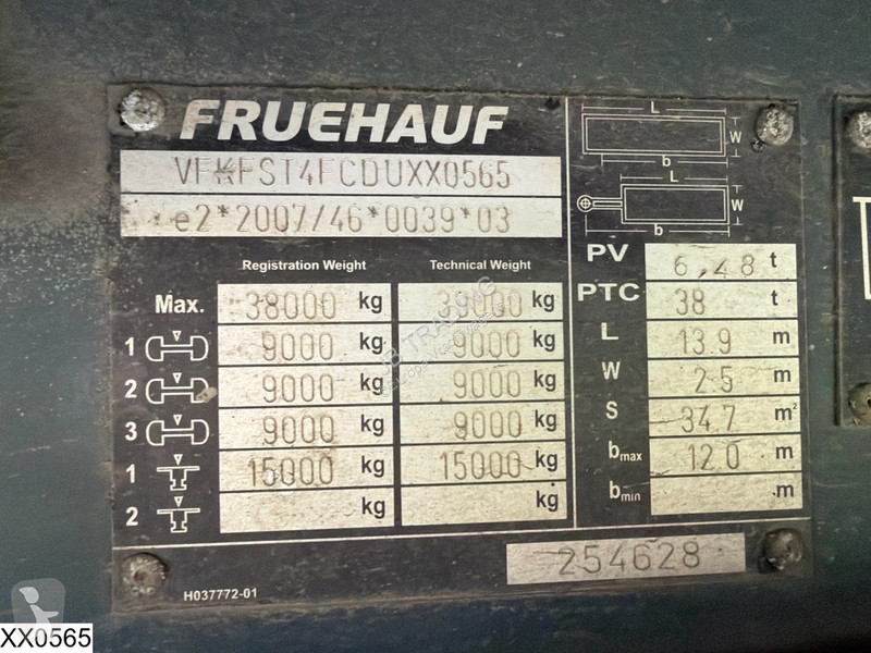نصف مقطورة Fruehauf Tautliner