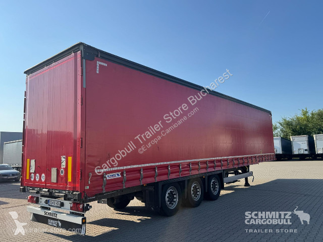 نصف مقطورة Schmitz Cargobull Curtainsider Mega