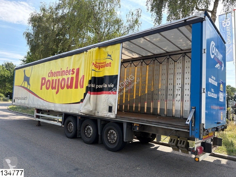 نصف مقطورة Schmitz Cargobull Tautliner