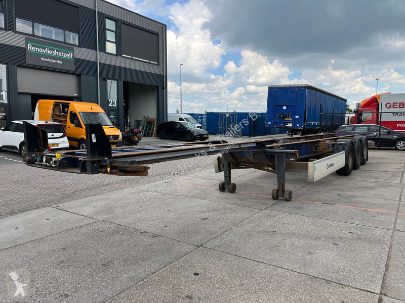 نصف مقطورة Krone 45FT / 4220 kg / Container...