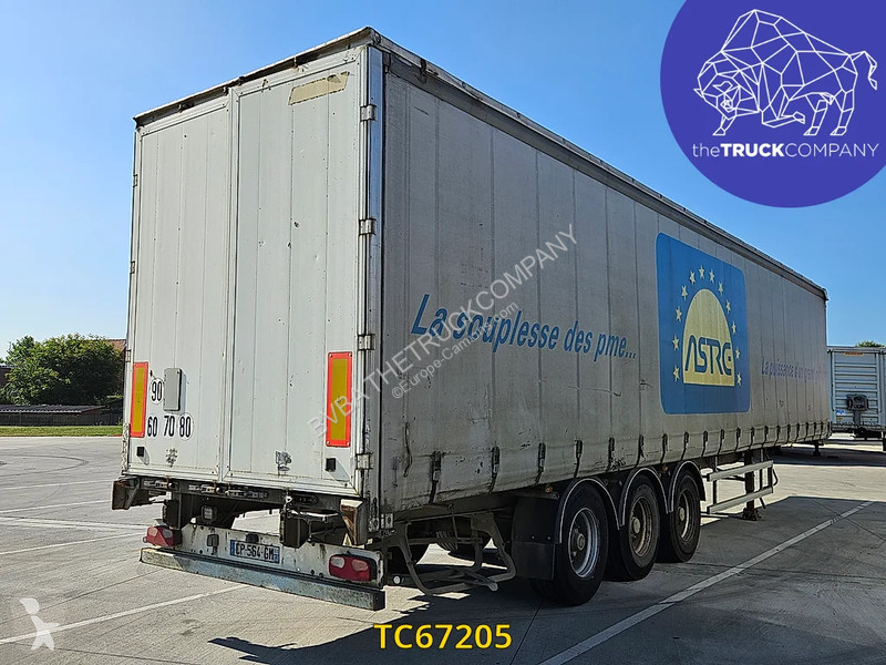 نصف مقطورة Fruehauf