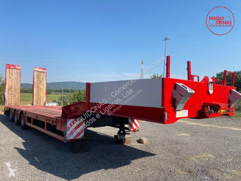 Náves na prepravu strojov Faymonville STN-3U
