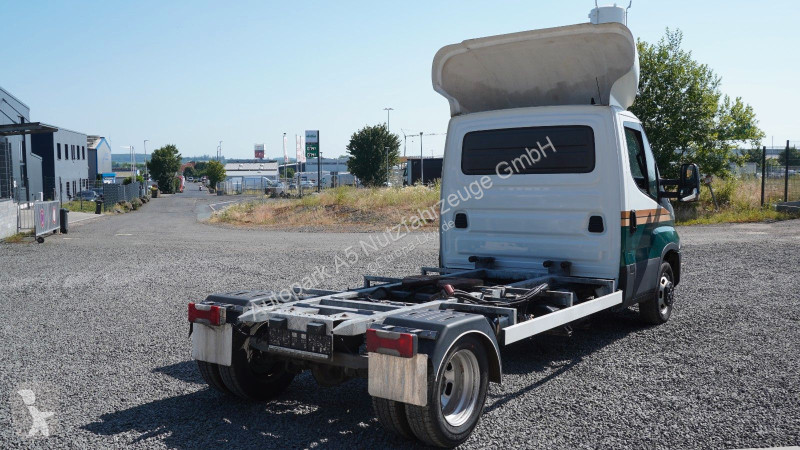 نصف مقطورة Iveco 35C21 SZM Doppelbereifung...