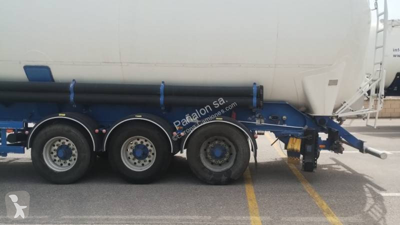 نصف مقطورة Spitzer