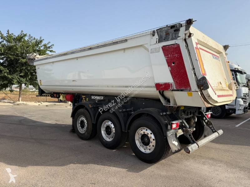نصف مقطورة Schmitz Cargobull 3 ejes