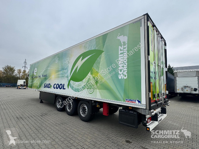 نصف مقطورة Schmitz Cargobull Reefer Multitemp