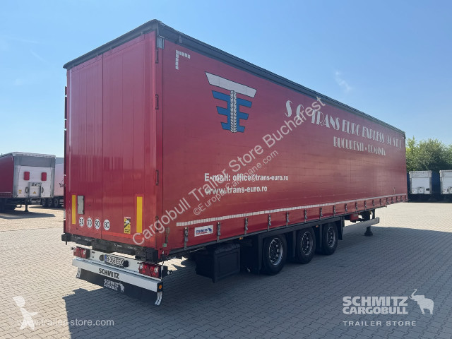 نصف مقطورة Schmitz Cargobull Curtainsider Mega