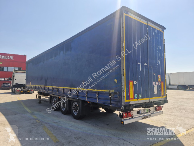 نصف مقطورة Schmitz Cargobull Curtainsider Mega