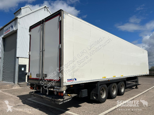 نصف مقطورة Schmitz Cargobull Reefer Standard...