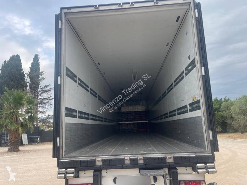 نصف مقطورة Schmitz Cargobull