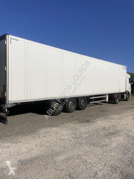نصف مقطورة Schmitz Cargobull