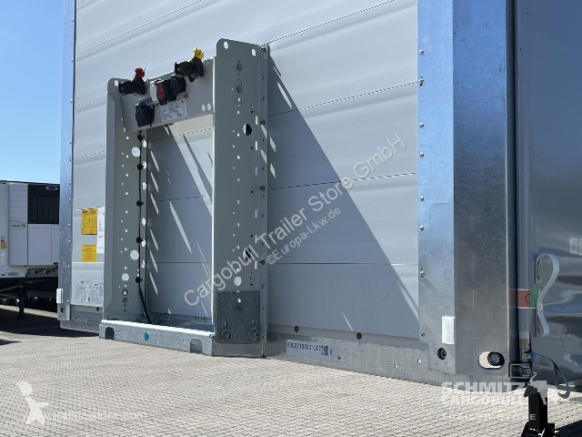 نصف مقطورة Schmitz Cargobull Curtainsider...