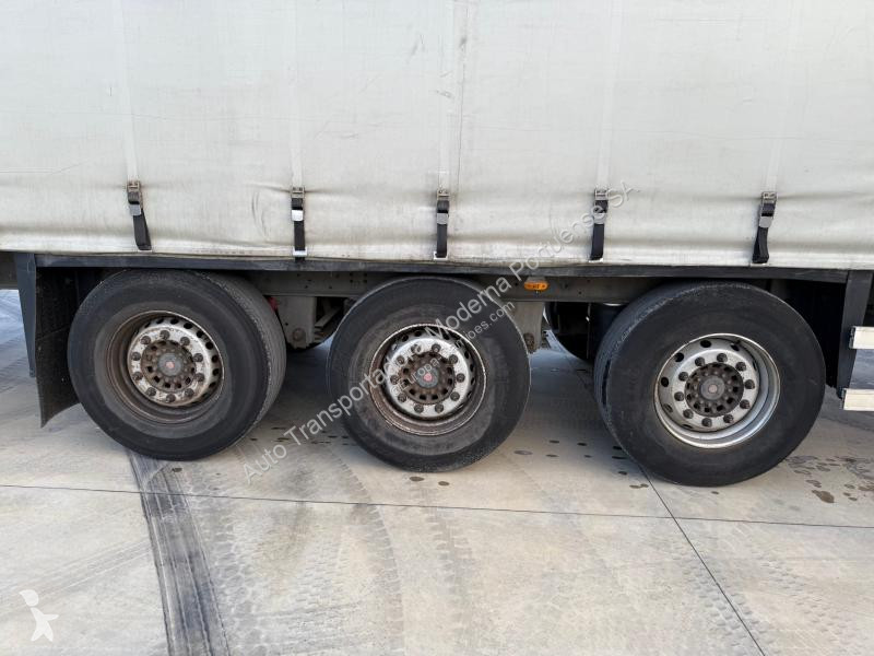 نصف مقطورة Schmitz Cargobull  Semi-Reboque