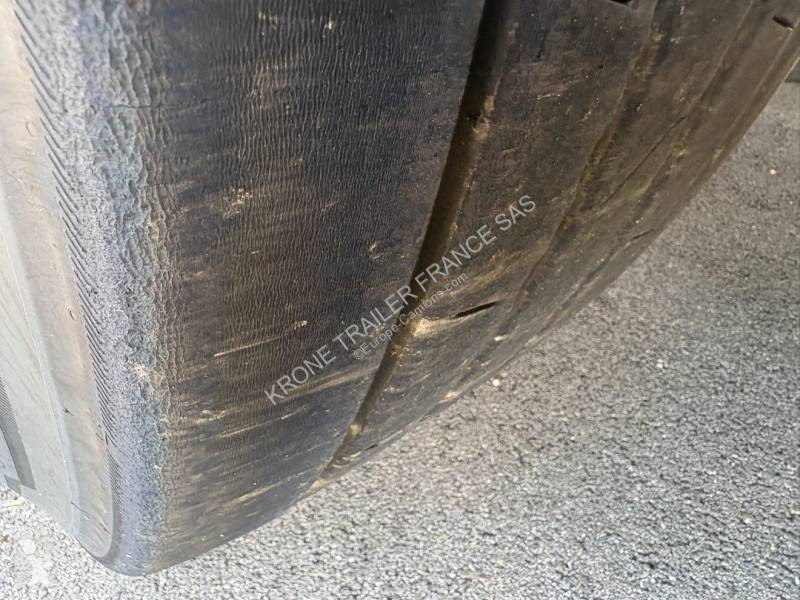 نصف مقطورة Fruehauf