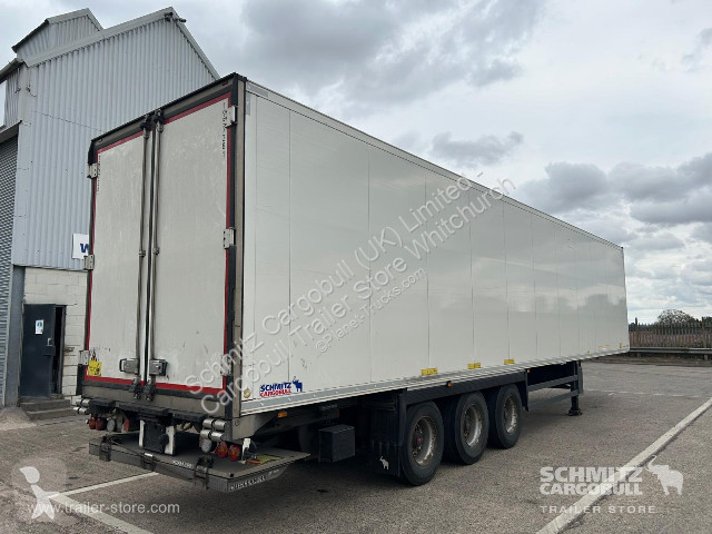 نصف مقطورة Schmitz Cargobull Reefer Standard...