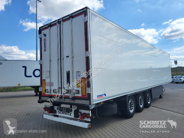 Полуремарке Schmitz Cargobull Tiefkühlkoffer...