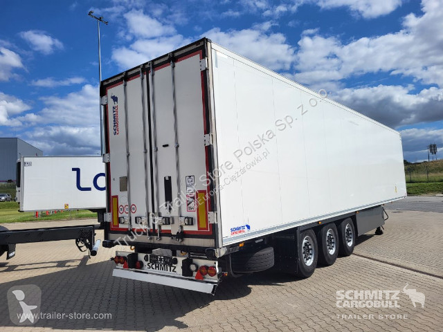 Полуремарке Schmitz Cargobull Tiefkühlkoffer...