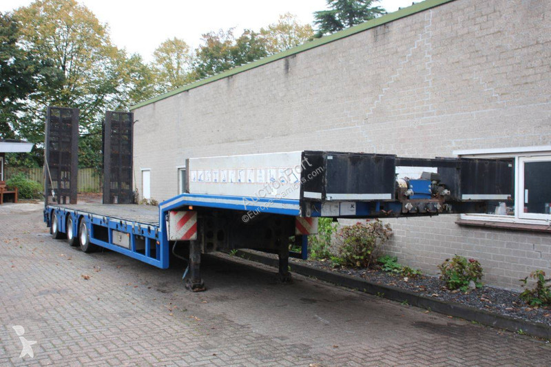 Semi remorque Kässbohrer LB3e