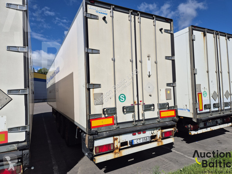 Semi remorque Krone 27