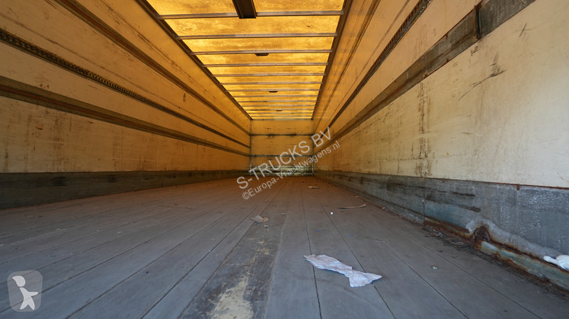 Полуприцеп Floor 1 Axle closed box trailer