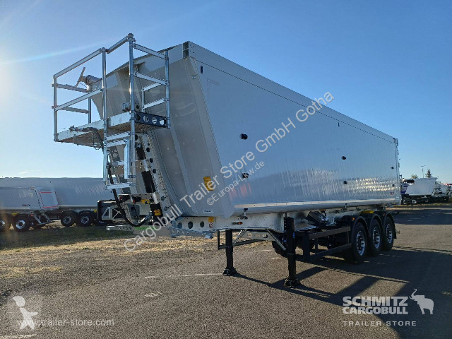 نصف مقطورة Schmitz Cargobull Kipper...