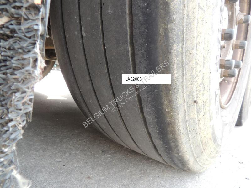 Schmitz Cargobull Plateau COIL (4 x) semi-trailer