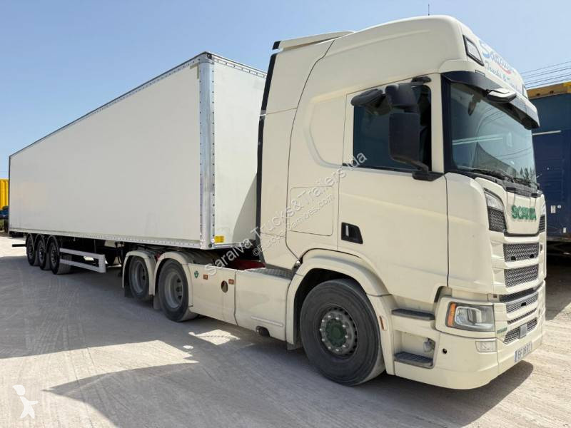 Fruehauf  semi-trailer