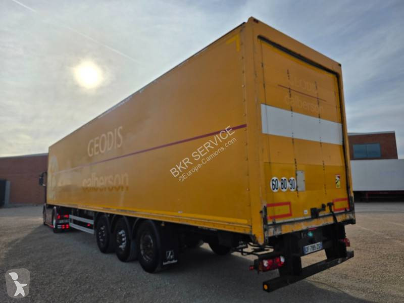 Напівпричіп Lecitrailer