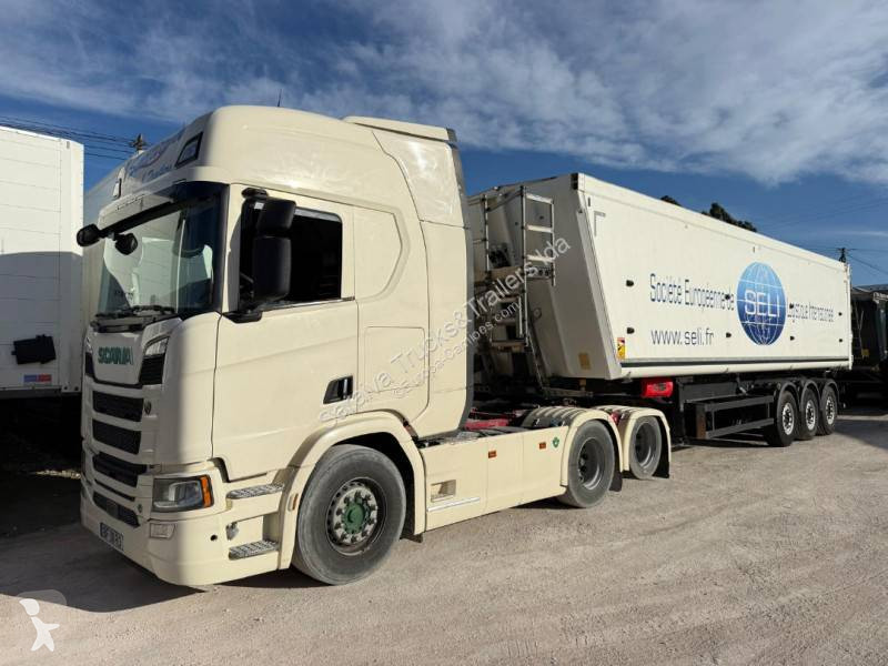 Напівпричіп Schmitz Cargobull