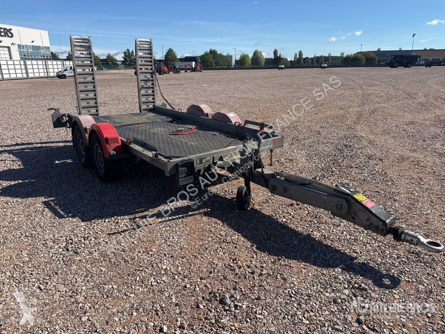 Porte engins   H212L-14CF