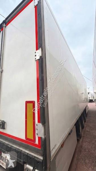 Semiremorca Schmitz Cargobull SLXi 300