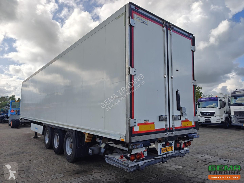 Полуприцеп Krone Refrigerated/Freezer Box +...