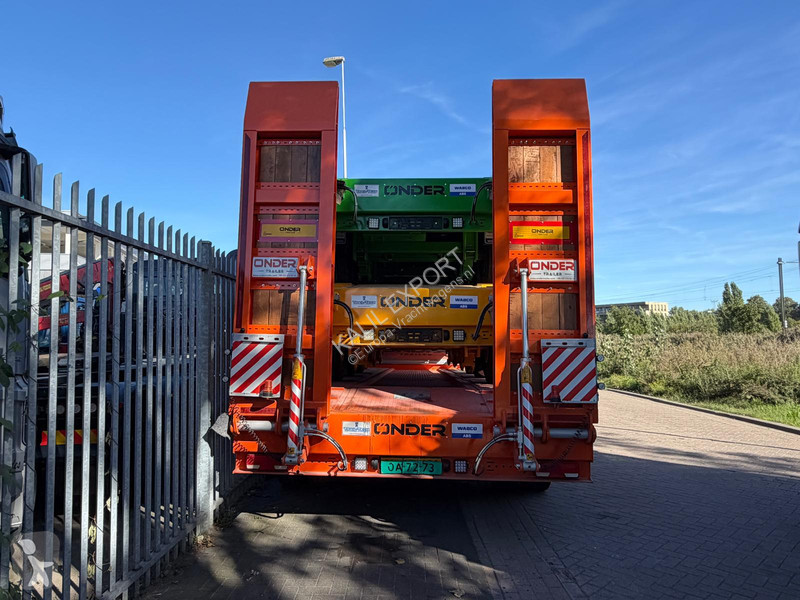 Полуприцеп  Low Bed 3 Axle Full Spring 60 Ton...