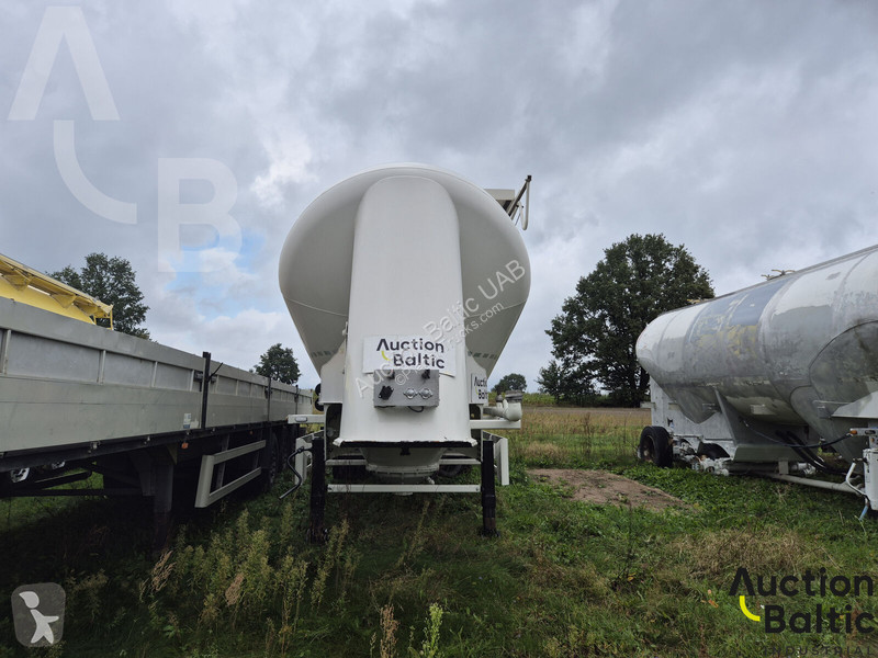 Semitrailer Spitzer FSF 330