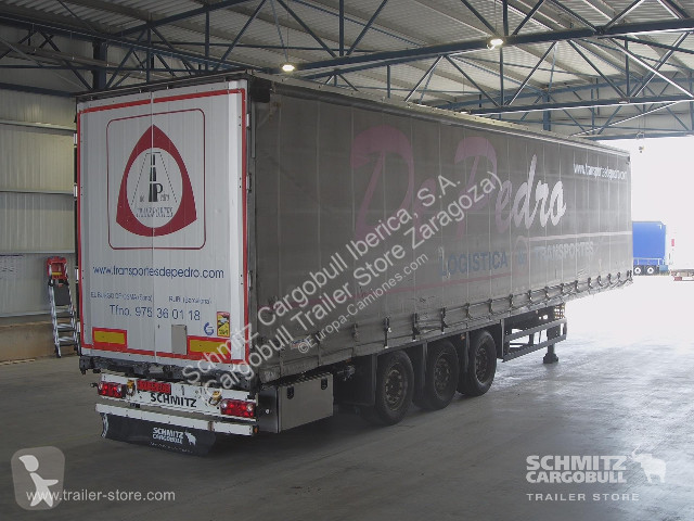 Полуприцеп Schmitz Cargobull Curtainsider Standard