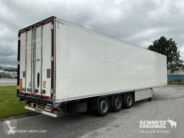 Полуприцеп Schmitz Cargobull Reefer Meat...