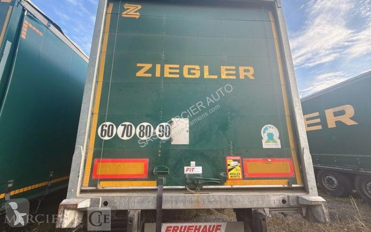 Semiremorca Fruehauf