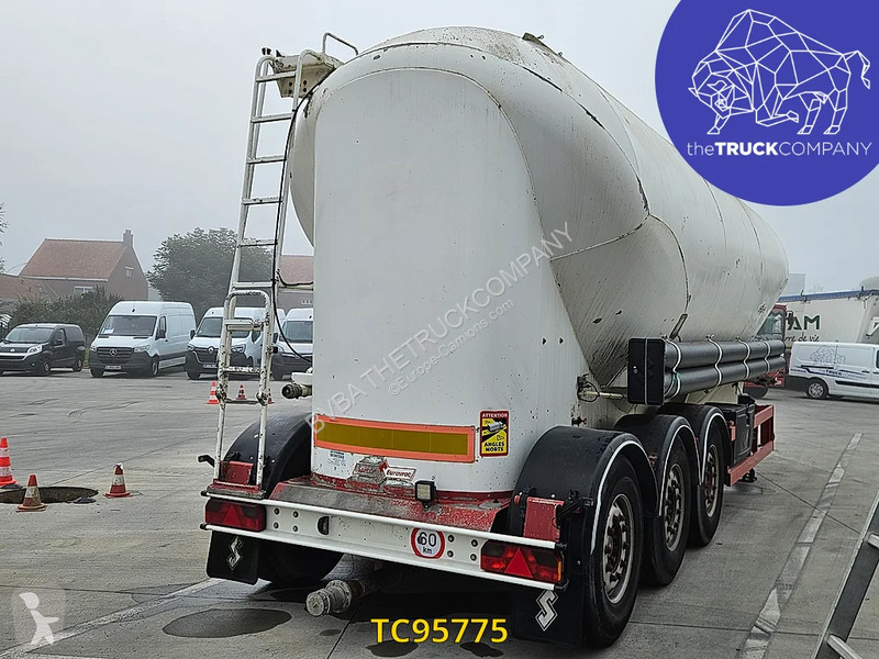 Spitzer  semi-trailer