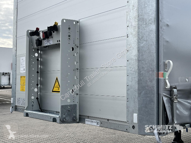 نصف مقطورة Schmitz Cargobull Curtainsider Mega...