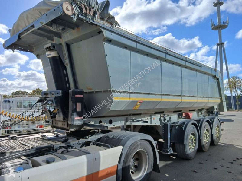 Kögel  NC semi-trailer